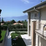 Kiara * Torri Del Benaco
