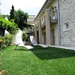 Kiara * Torri Del Benaco