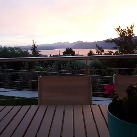 Kiara * トッリ・デル・ベーナコ