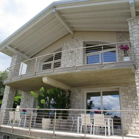 Apartment Kiara *